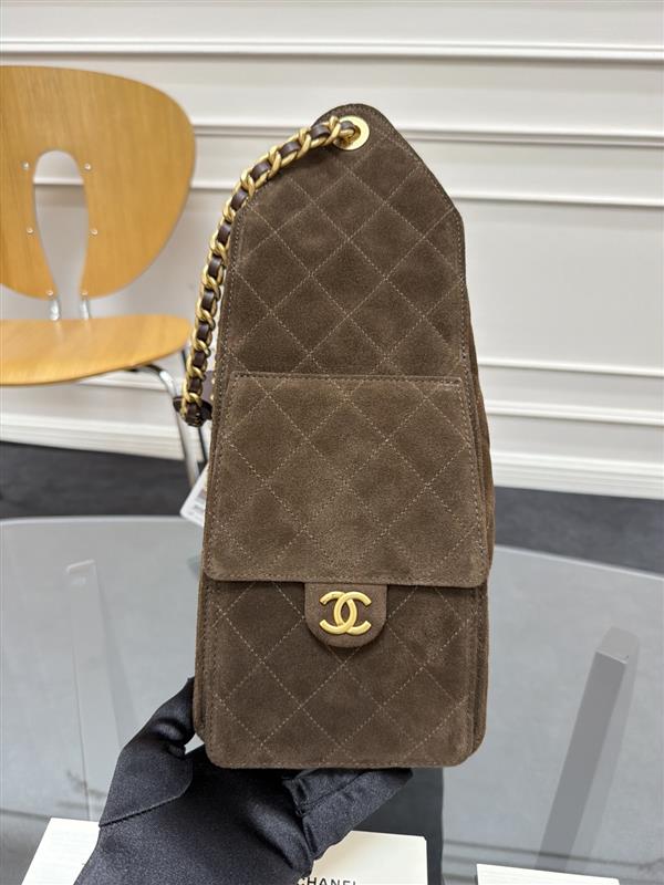 2026131204542592 810